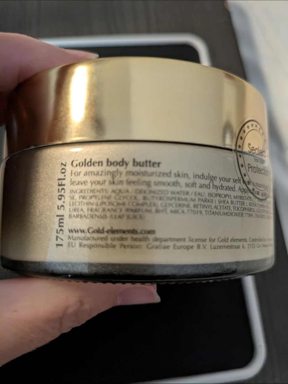 Gold Elements rich golden